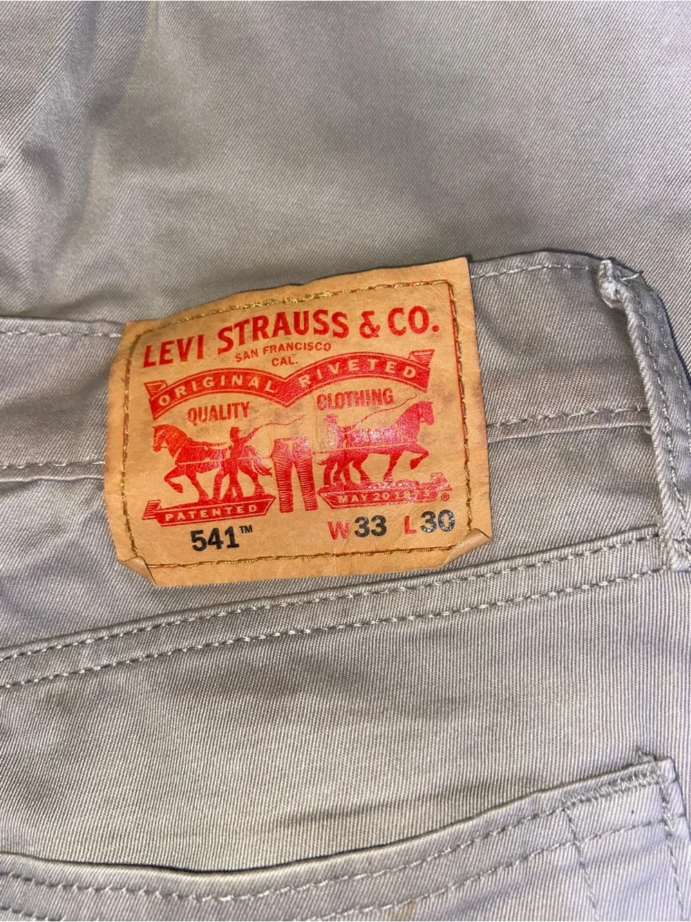 Levi Strauss Vintage Grunge Durable Classic Straight-Leg Chino‎ Pants in Khaki